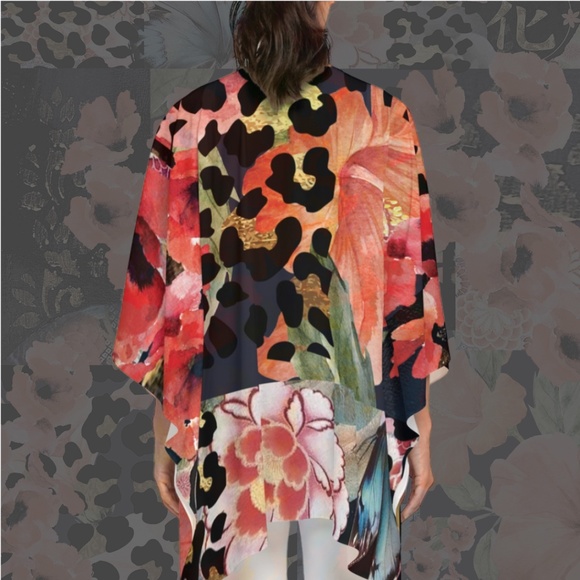 Flowers Exclusive Designed Kimono - Picture 2 of 4
